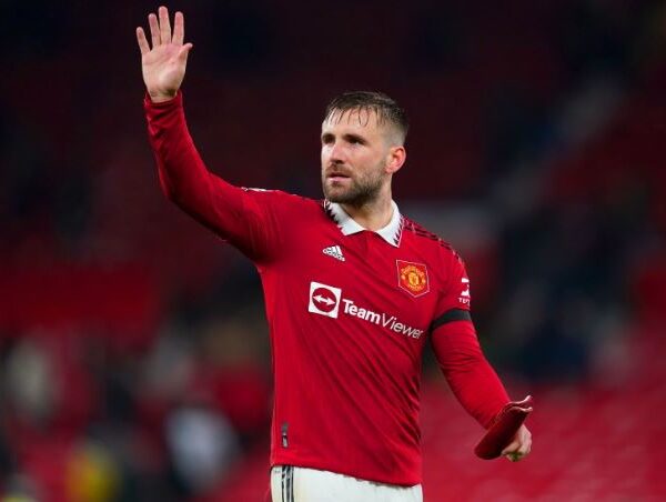 shaw shocks with sudden united return