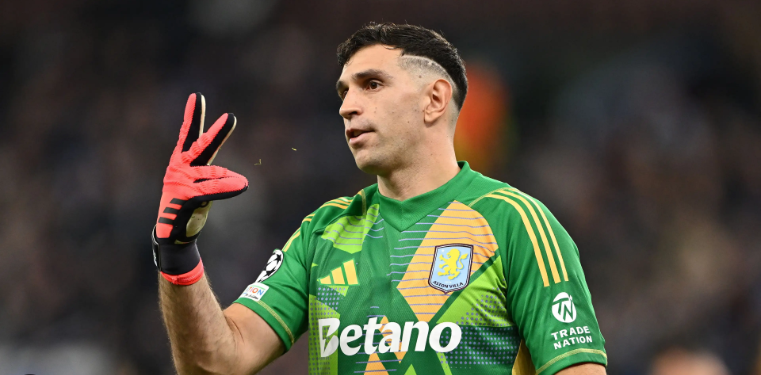 Villa Told: Demand Double Market Value for Man United's Martinez Pursuit