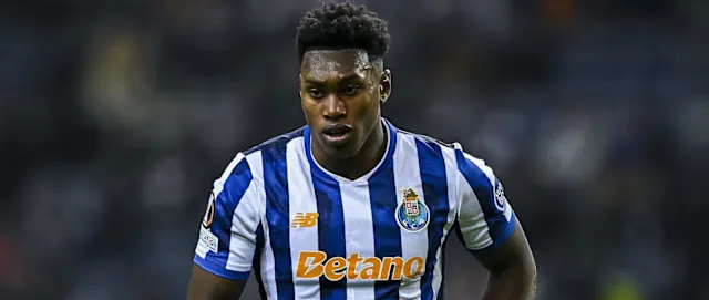 Aston Villa Target Porto's Rising Forward Samu Aghehowa
