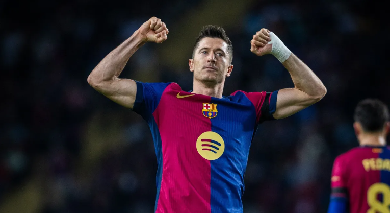 Will Lewandowski Abandon Barcelona for Saudi Arabia's Massive Payday?