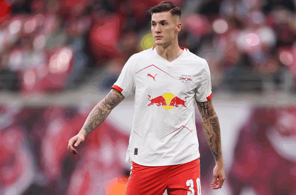 Newcastle's €75M Sesko Pursuit Faces Manchester United Threat as Leipzig Holds Firm