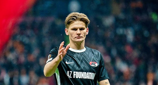 Wolves strike controversial deal for Norwegian international defender David Moller Wolfe