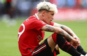 Chelsea Open Talks as Manchester United Set £40m+ Garnacho Valuation