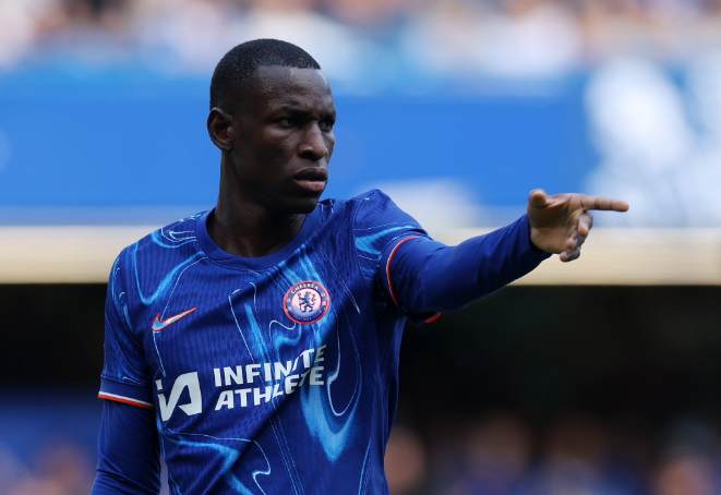 Chelsea Open to Jackson Exit as Striker Explores Options