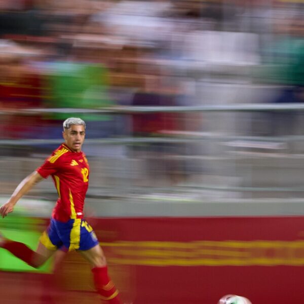 Yeremay Hernandez playing football in team kit during match